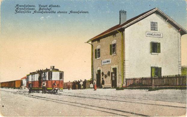 Сл. 3: железничка ст. Аранђеловац за време окупације.